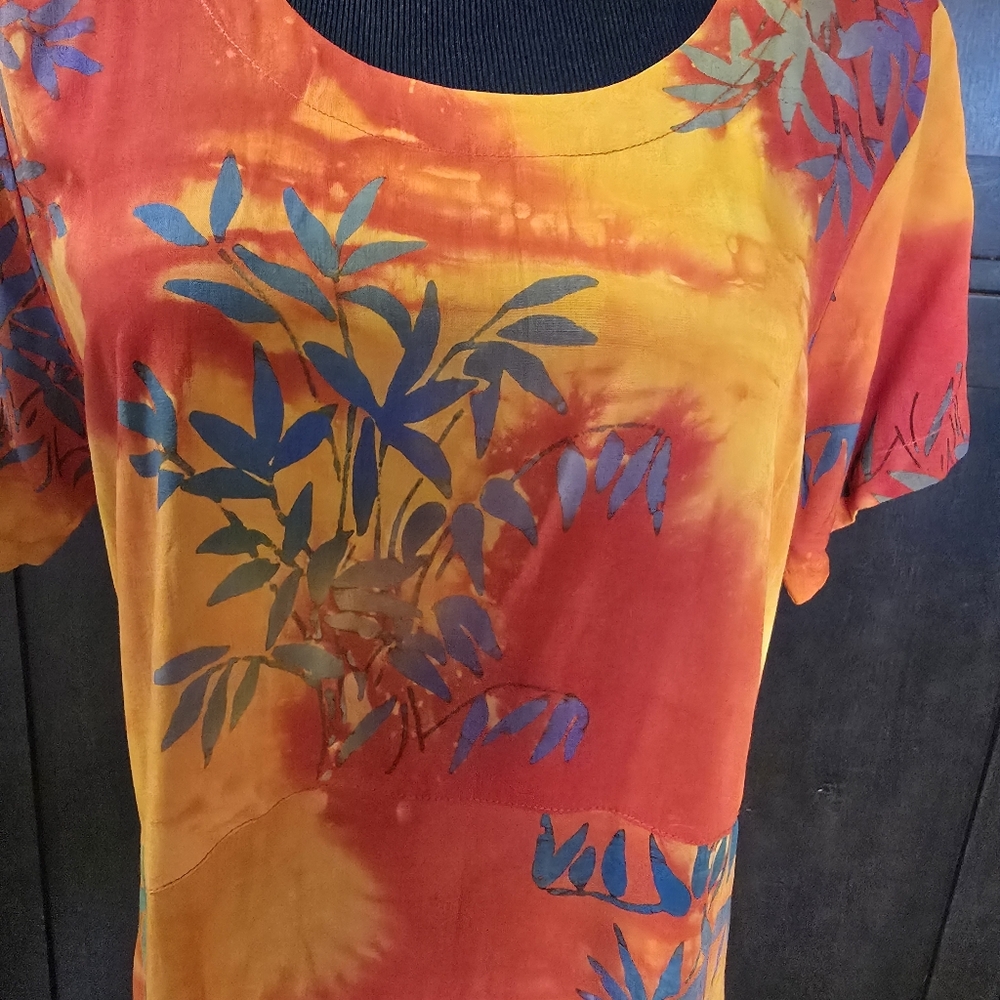 Vibrant Tropical Floral Dress - Picture 3 of 8
